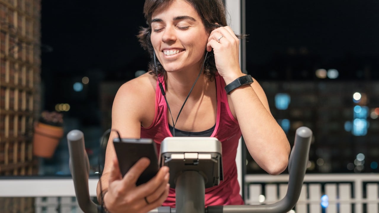 5 razones para ponerle música a tu rutina de ejercicios