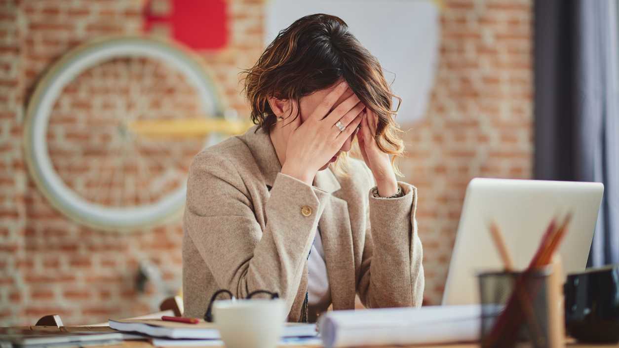 Dolor de cabeza por tensión