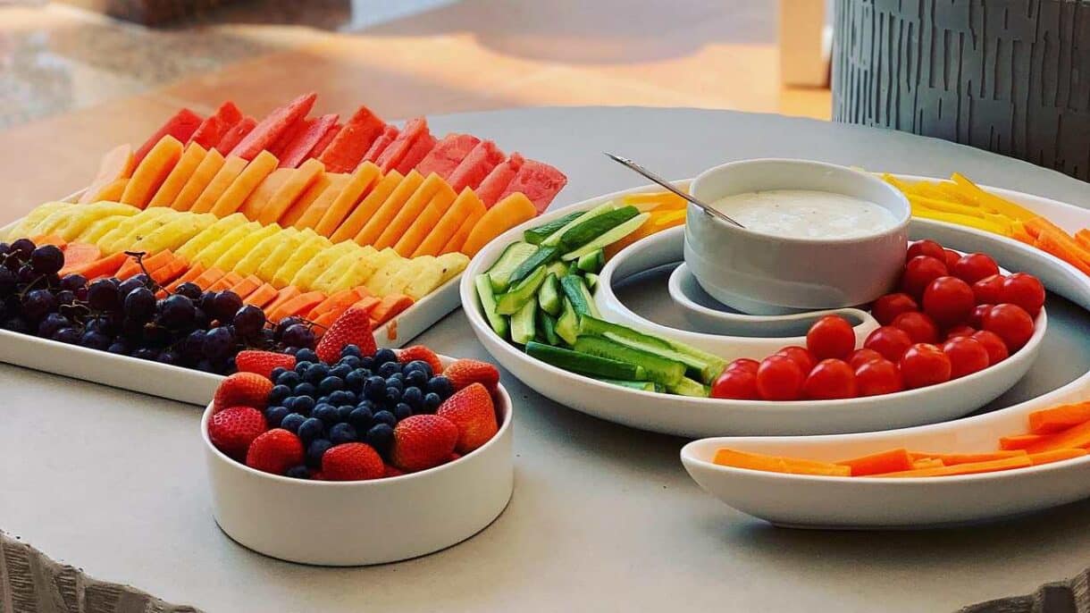 Comer más frutas y vegetales beneficia al cuerpo y a la mente