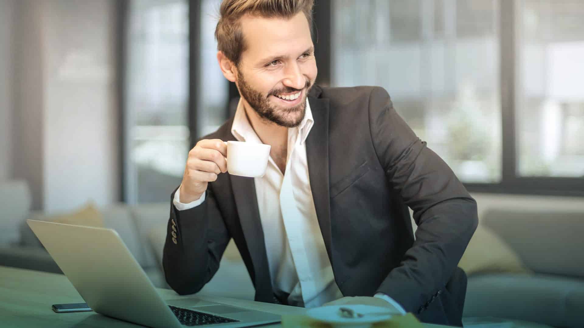 Qué hacer cuando te gusta alguien del trabajo
