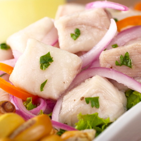 Se corre peligro al comer alimentos crudos. ¡Cuídate!